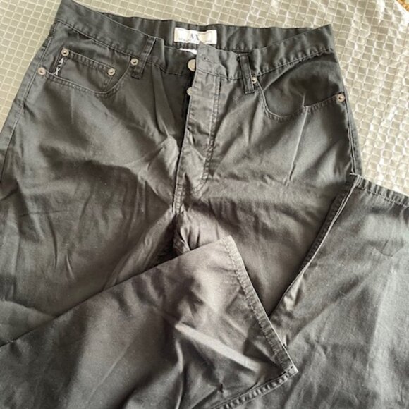 Armani Exchange cotton jeans 32 waist 31 inseam 8 inches leg wide - Picture 1 of 8